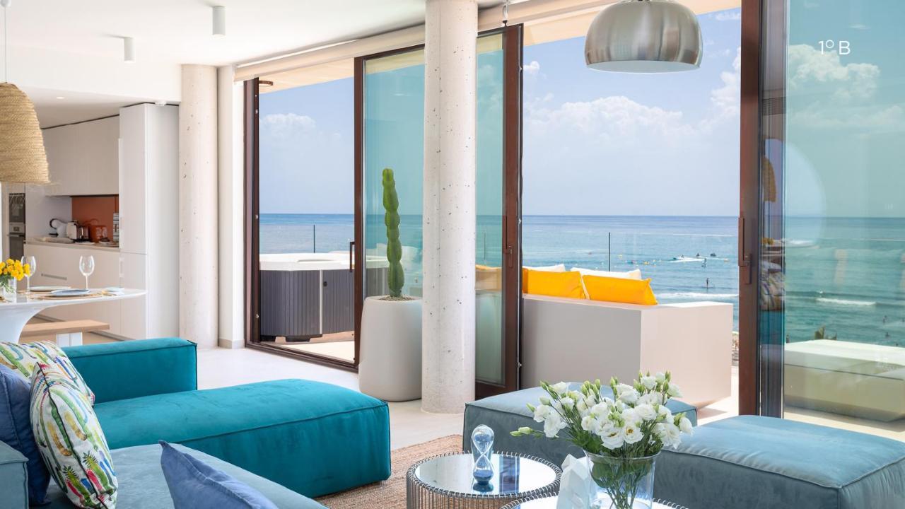Higueron Rental Beach Club Suites Benalmádena Esterno foto